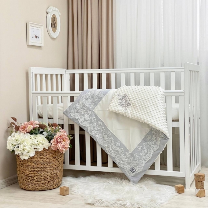 Paturica bebe din satin si tesatura minky Classic Gri (1)